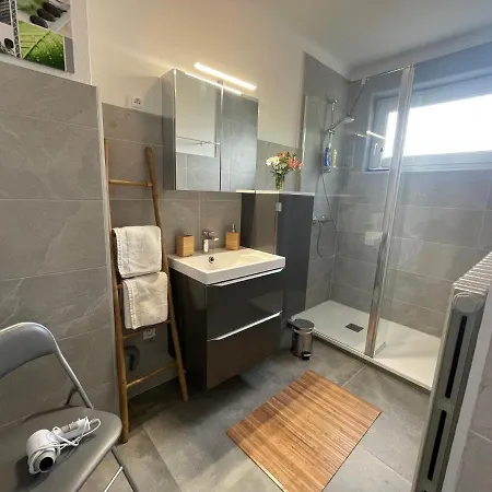 Apartment Le Sorbier 2pers Proche Centre, Ascenseur, Garage