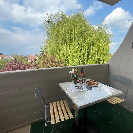 Le Sorbier 2pers Proche Centre, Ascenseur, Garage Apartment